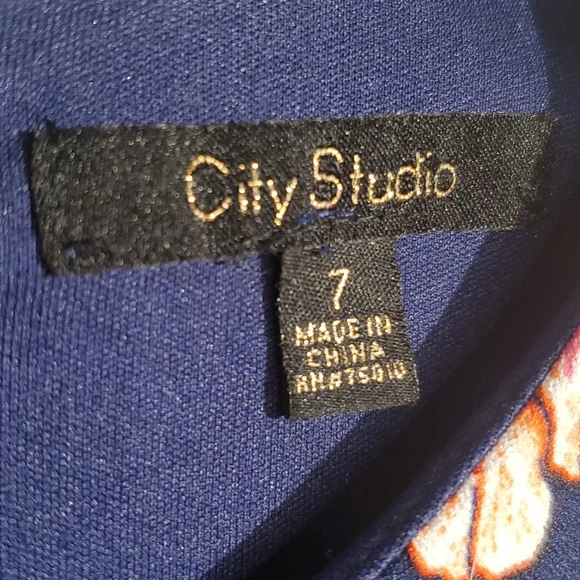 🌺🌺 City Studio Dress, floral and fun, Sz 7 Juniors - Picture 7 of 14